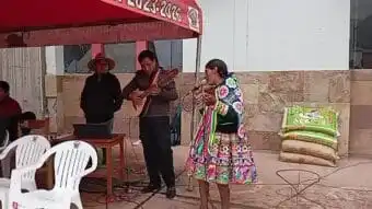 FELÍZ XV ANIVERSARIO MERCADO CENTRAL DEL DISTRITO DE LAYO