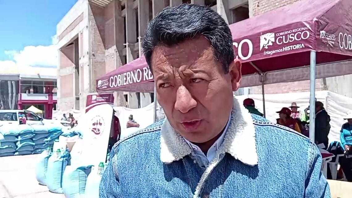 ENTREGA DE SEMILLA DE AVENA  GOBIERNO REGIONAL DEL CUSCO