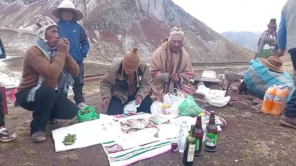 Aiheeseen liittyvät videot