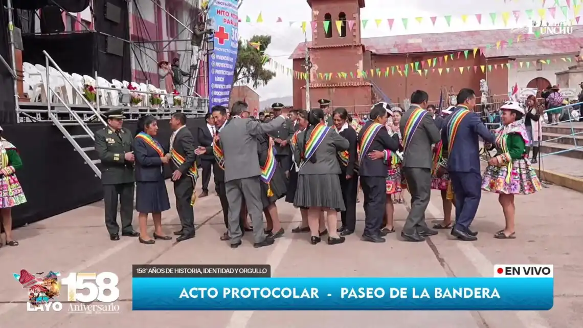 DESFILE